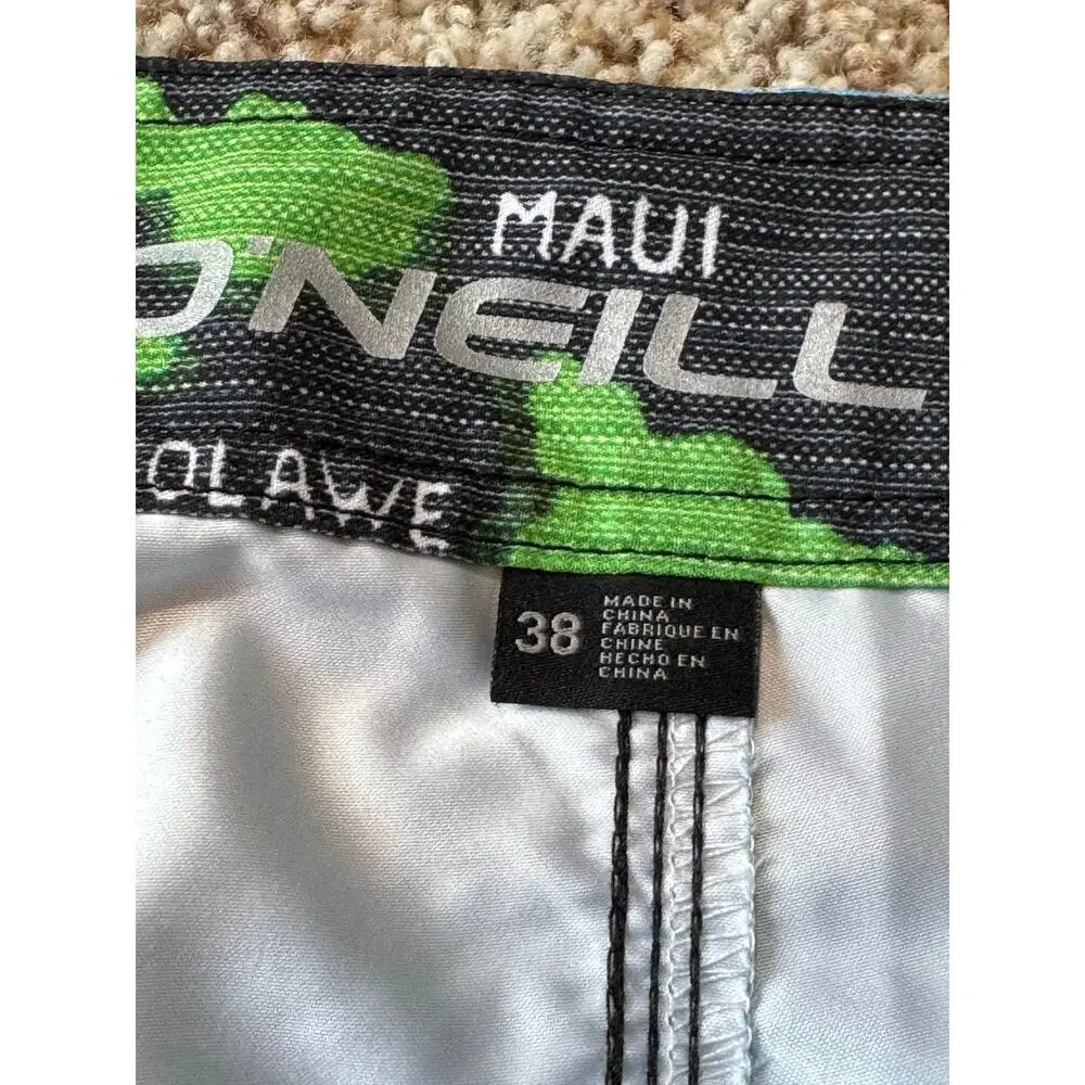 O'Neill MAUI Men's striped swim trunks/board shorts size 38, surfer, skater